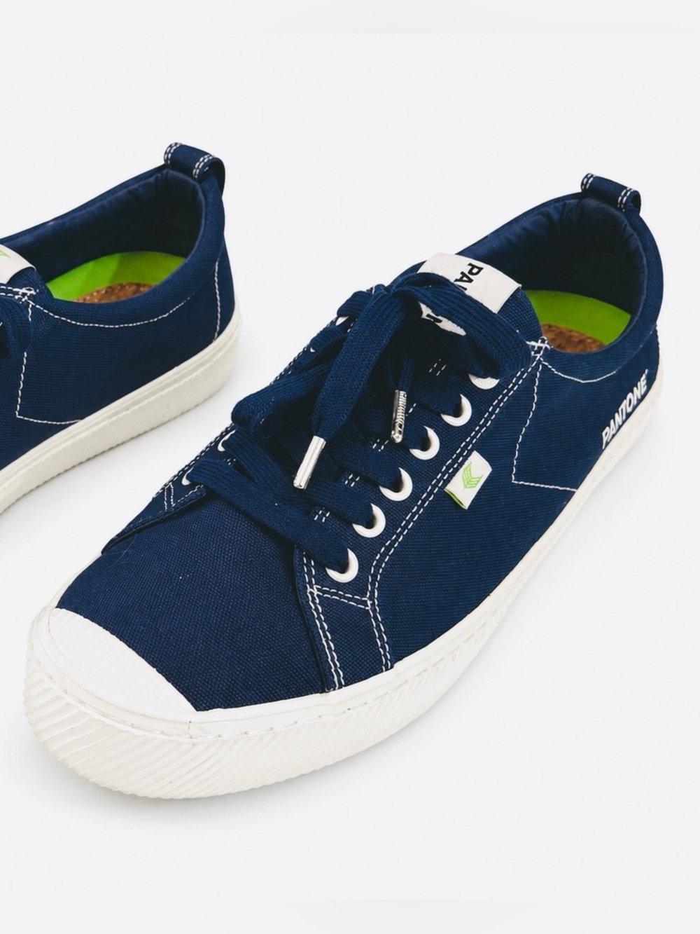 Cariuma Pantone blue Navy Canvas Sneakers - 10 men, 11.5 women